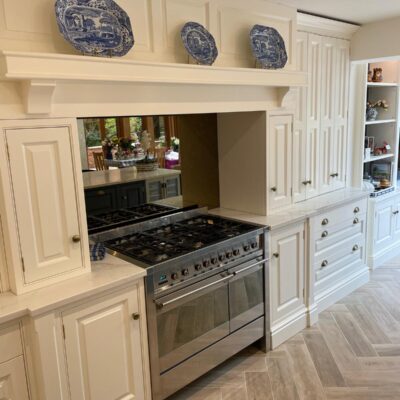 In-frame kitchen designers Hemel Hempstead